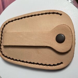 New. Tan Leather Belt Clip Key Holder.